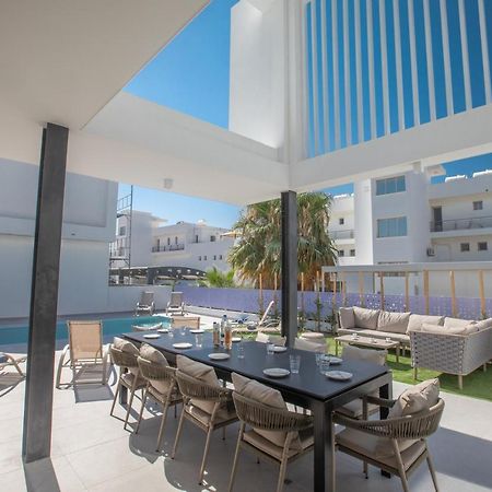 Kube Luxury Villas Ayia Napa Exterior photo
