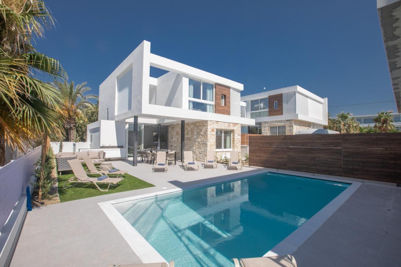 Kube Luxury Villas Ayia Napa Exterior photo