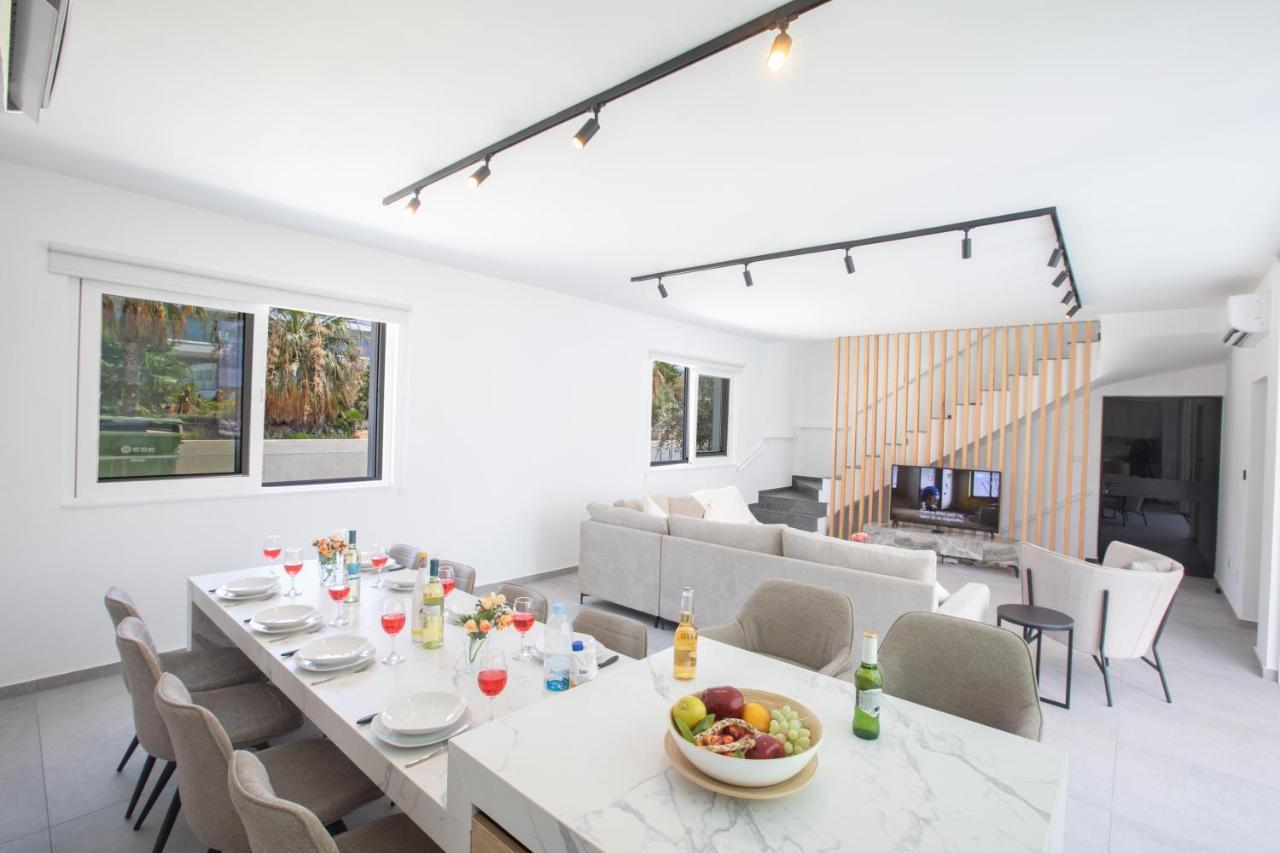 Kube Luxury Villas Ayia Napa Exterior photo